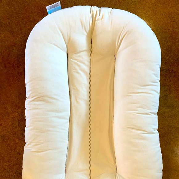 Snuggle Me Organic co sleeper pillow - Picture 1 of 5